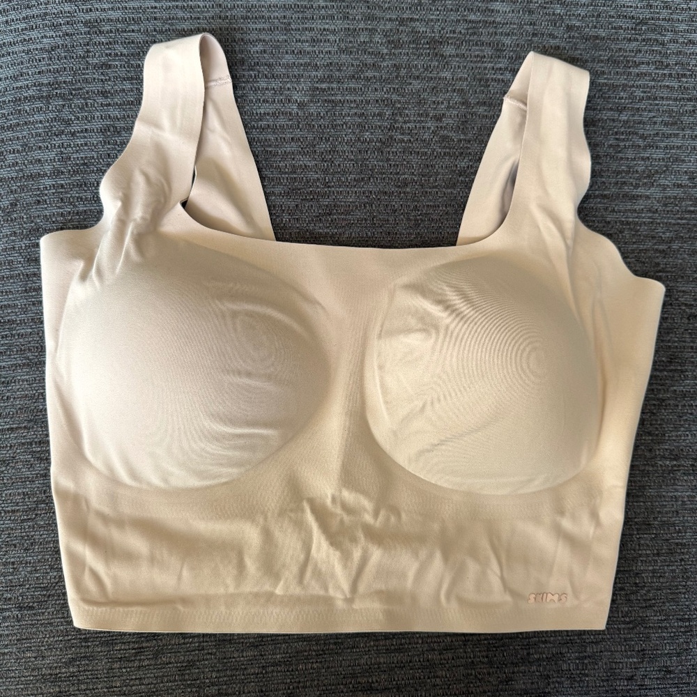 SKIMS Bra